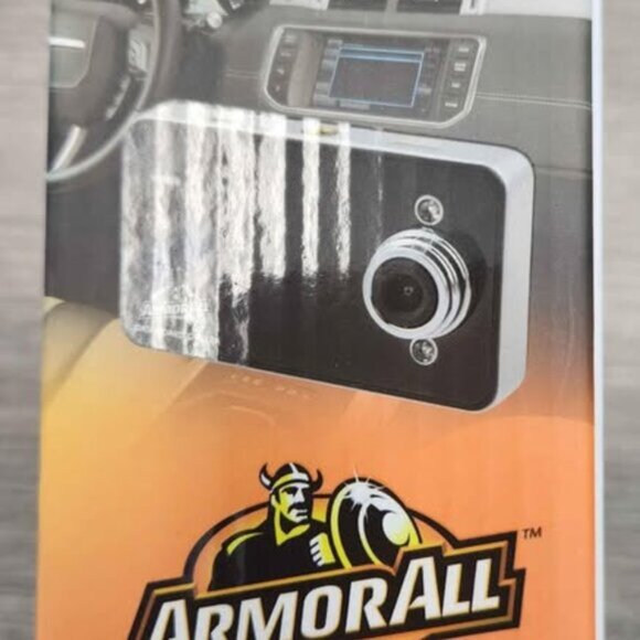 New in Box ArmorAll HD Dashboard Camera - Picture 2 of 4